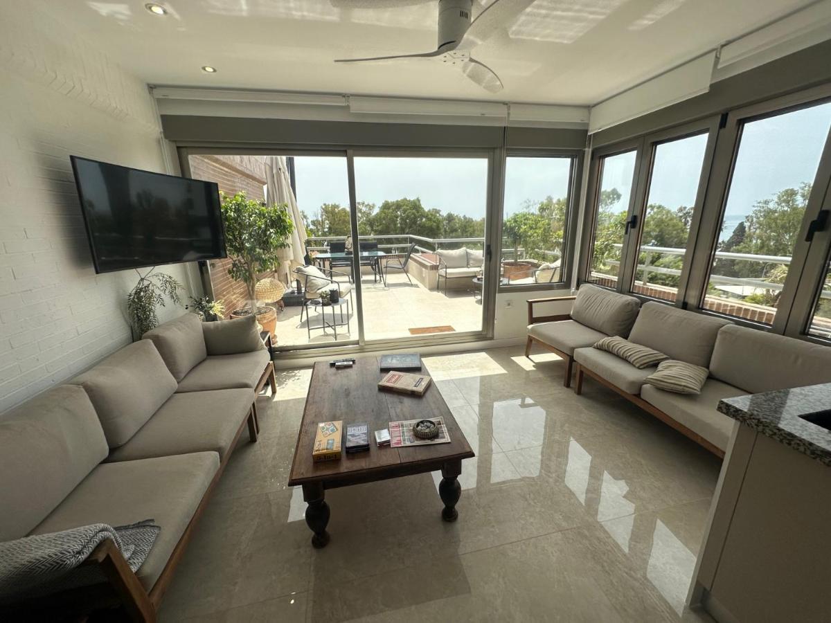 Penthouse Puerta De Pedregalejo Apartman Málaga Kültér fotó