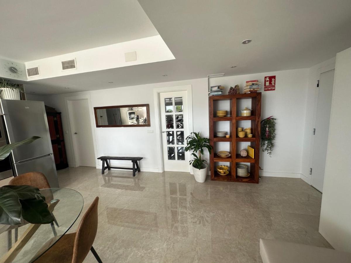 Penthouse Puerta De Pedregalejo Apartman Málaga Kültér fotó