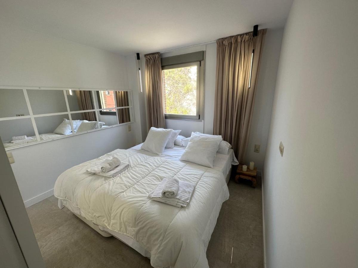 Penthouse Puerta De Pedregalejo Apartman Málaga Kültér fotó